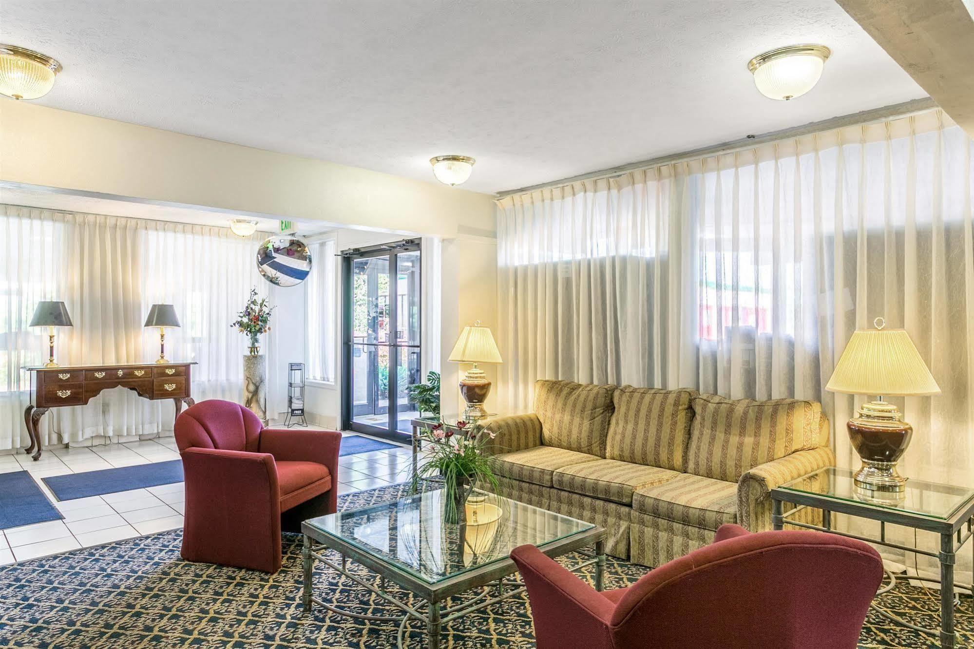 Americas Best Value Inn Edgewood, Md Eksteriør billede