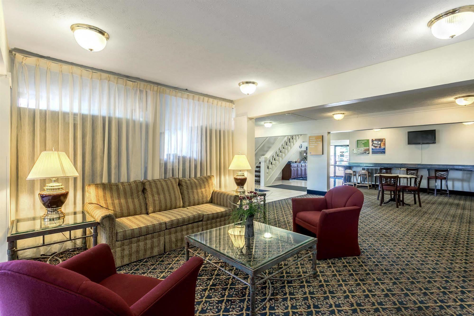 Americas Best Value Inn Edgewood, Md Eksteriør billede