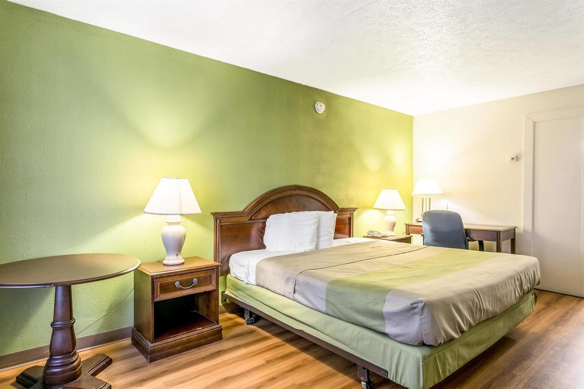 Americas Best Value Inn Edgewood, Md Eksteriør billede